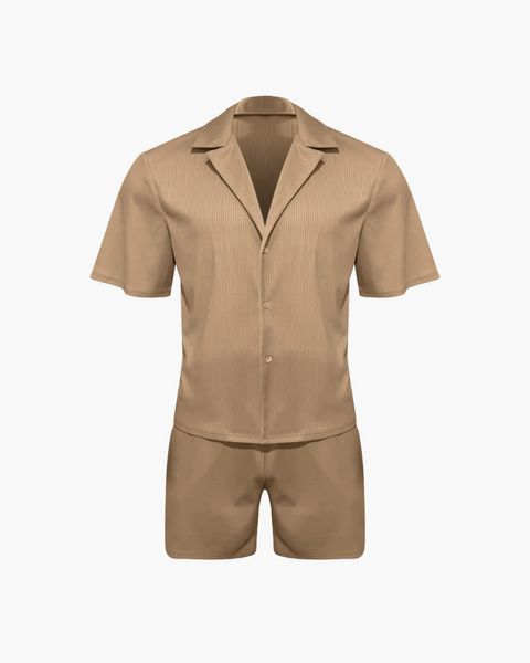 Conjunto masculino de verão com camisa listrada e shorts, estilo Old Money refinado.