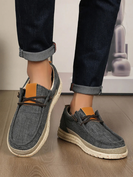 Sapato casual para verão, inspirado na estética old money e conforto urbano.