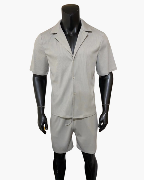 Shorts masculinos elegantes com cós ajustável, tecido listrado e toque macio.